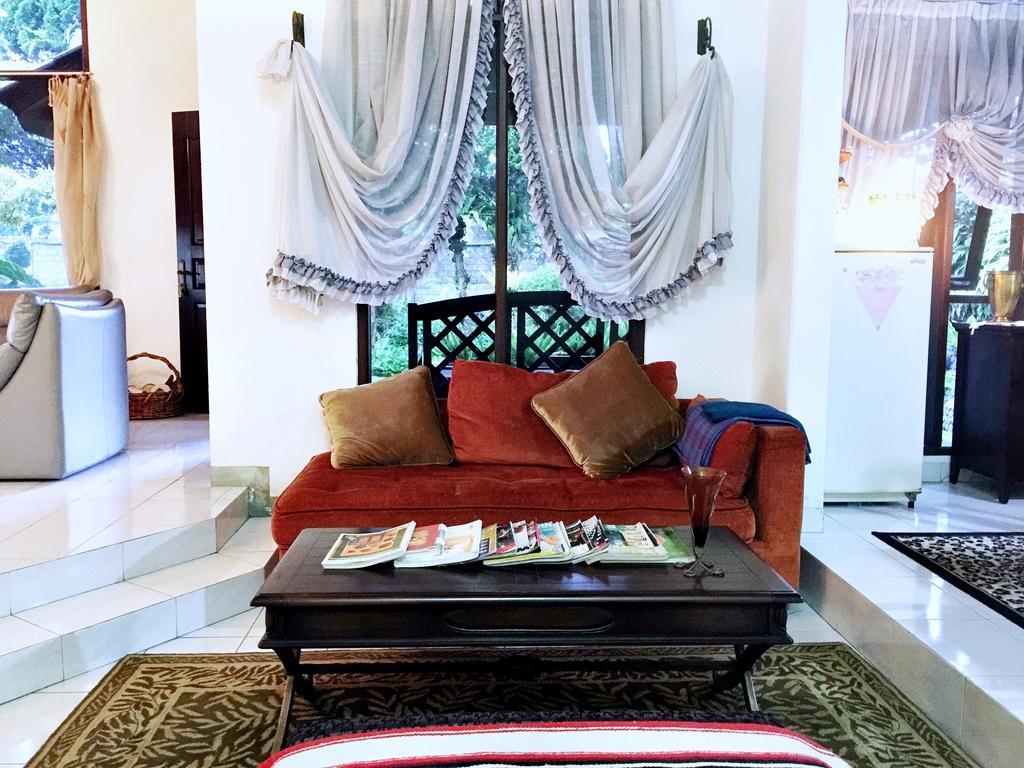 Alam Cipanas Rumah liburan *